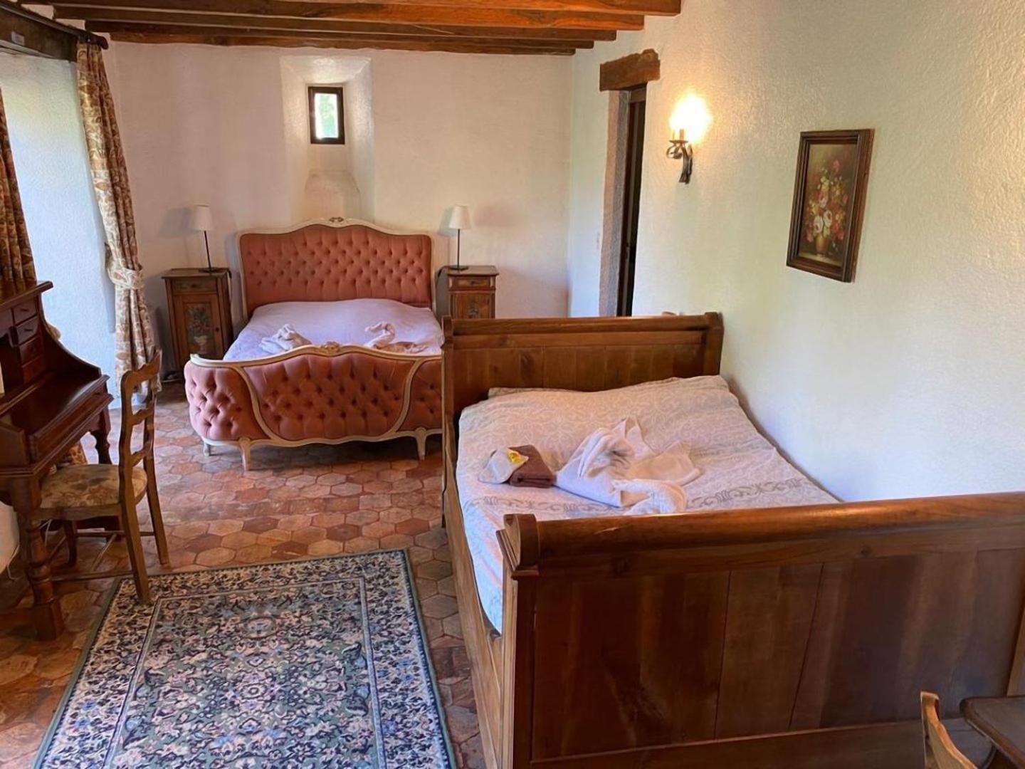 Chateau De Montrame Soisy-Bouy Стая снимка