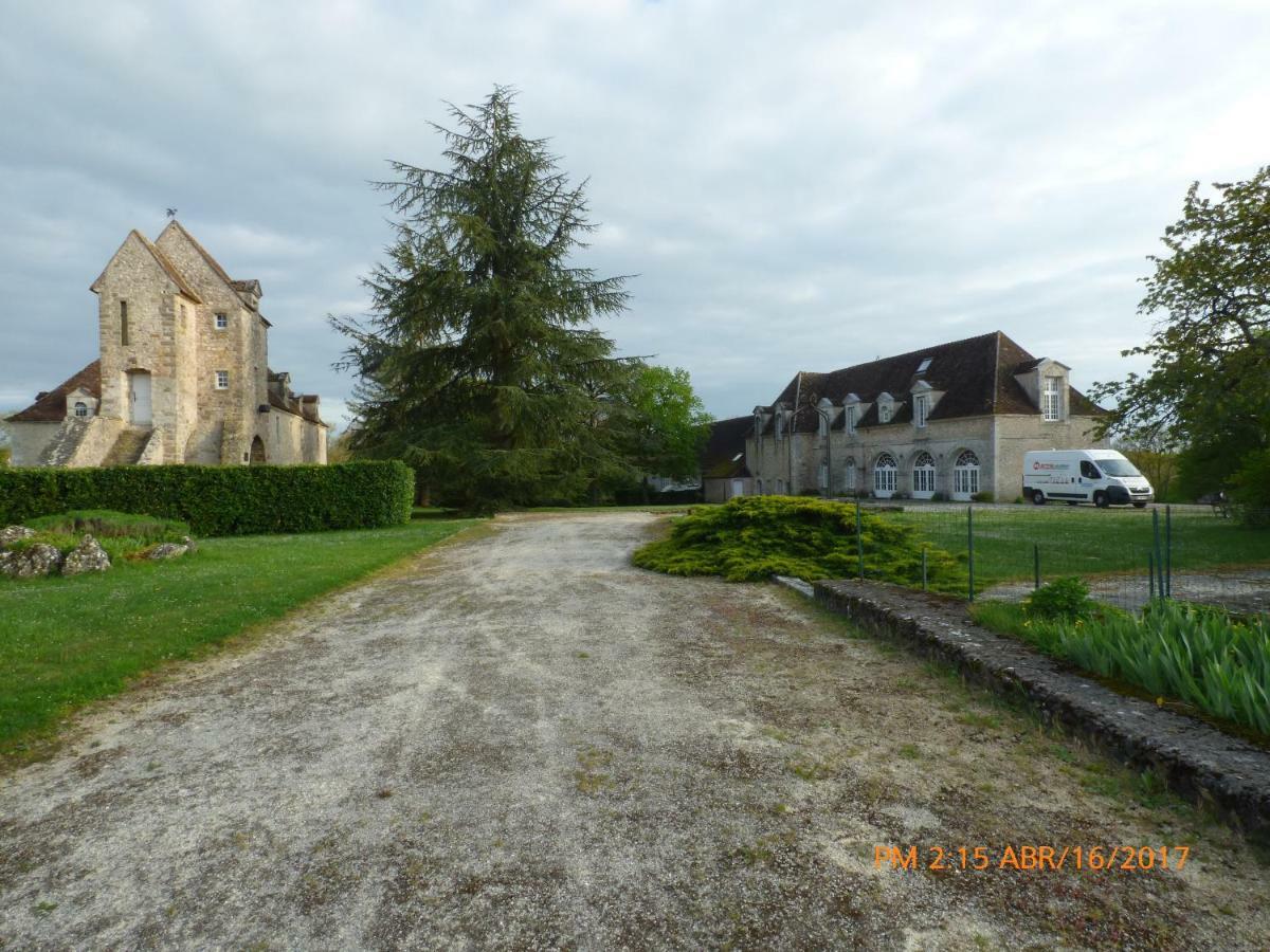 Chateau De Montrame Soisy-Bouy Екстериор снимка