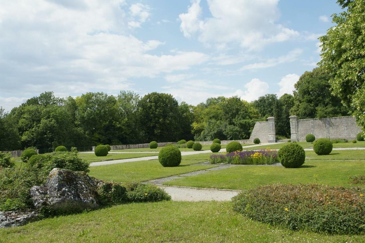 Chateau De Montrame Soisy-Bouy Екстериор снимка